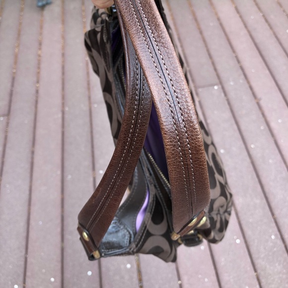 Coach Shoulder Bag, Like New! - Picture 6 of 6